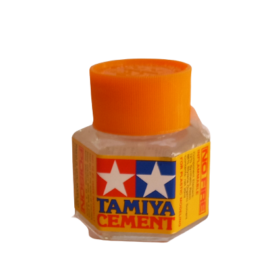 Cola Tamiya 40ML extrafina.