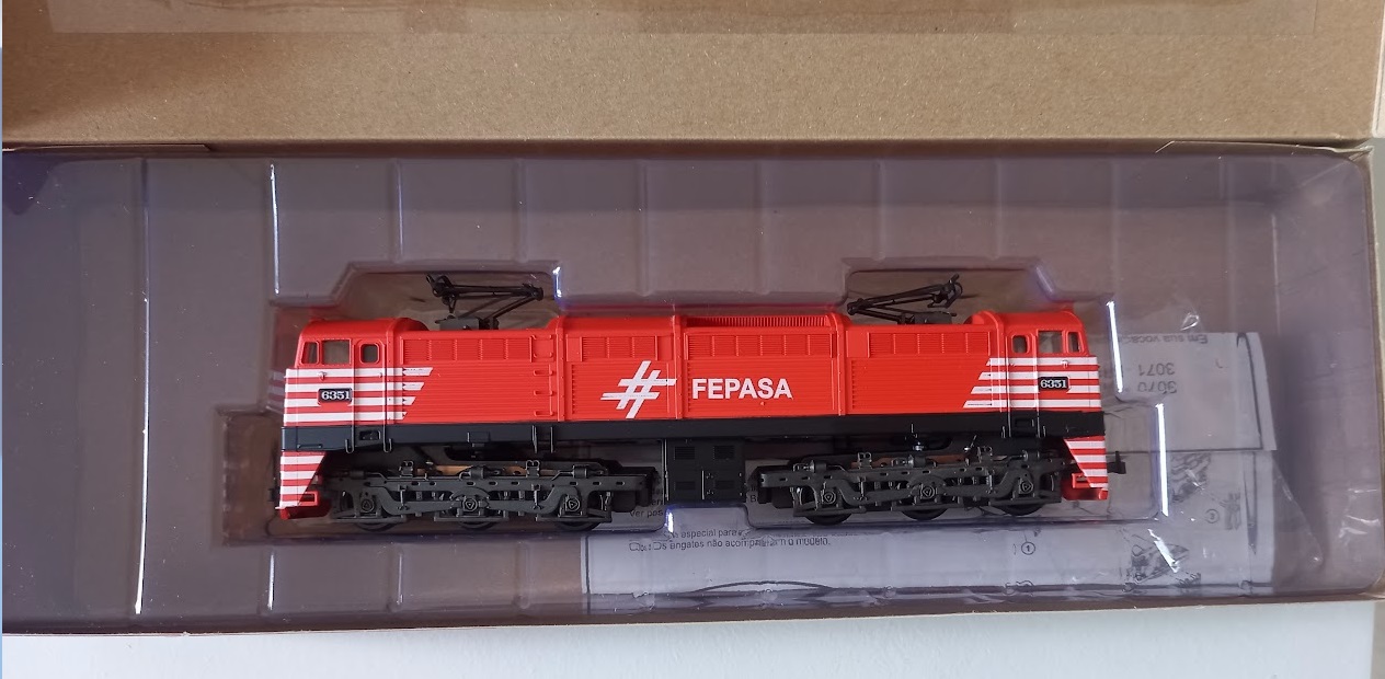 Locomotiva Vandeca Fepasa fase 2  Frateschi numero 3071