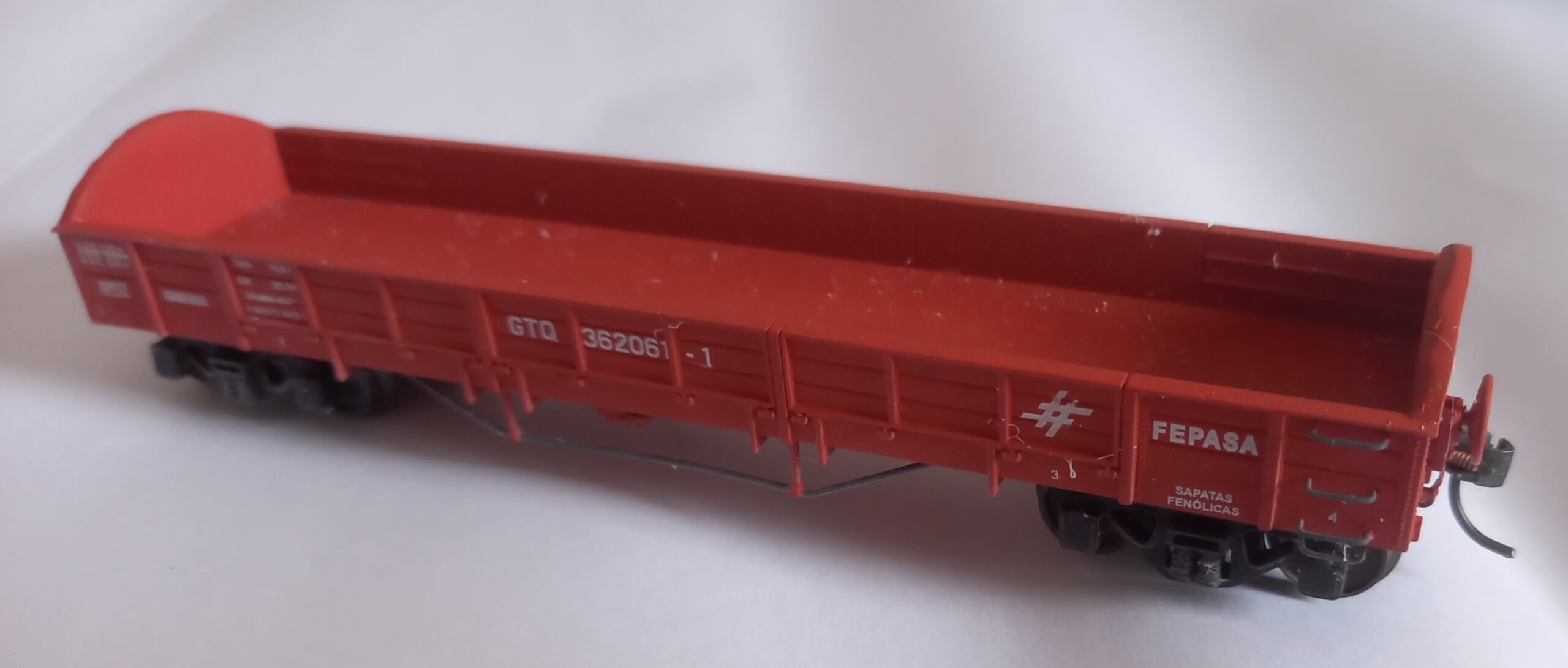 Vagão Gondola GTQ serie S reforço vertical escala HO - Imagem 2